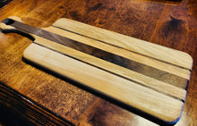 Load image into Gallery viewer, Honey Bee Woodcraft Medium Cutting Boards