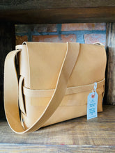 Load image into Gallery viewer, Leather Satchel Bag [Buckskin]
