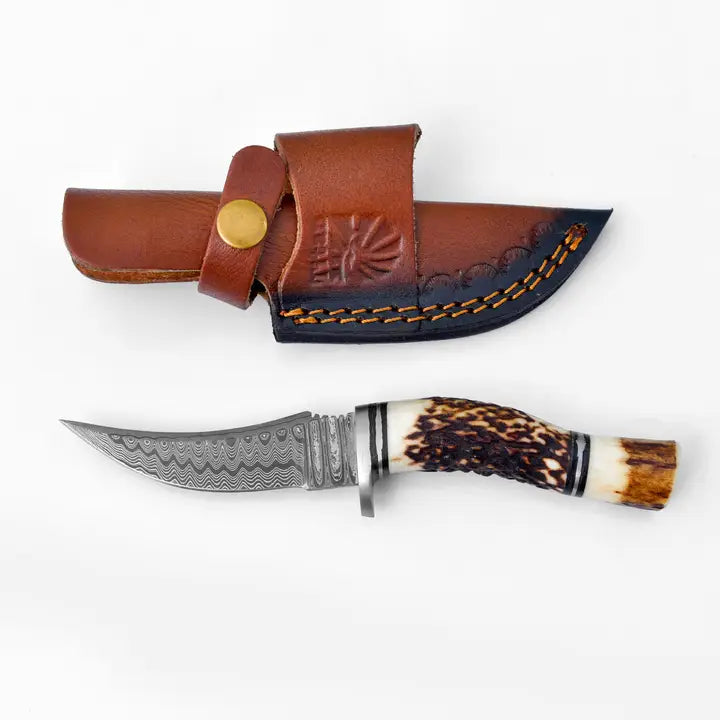 Titan Damascus Steel Deer Horn Trailblazer Knife