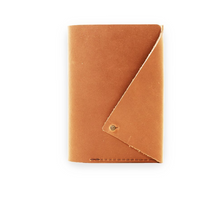 Load image into Gallery viewer, Leather Field Notes Folio [3 Colors]
