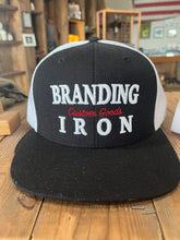 Load image into Gallery viewer, The General Snapback Hat [2 Colors]
