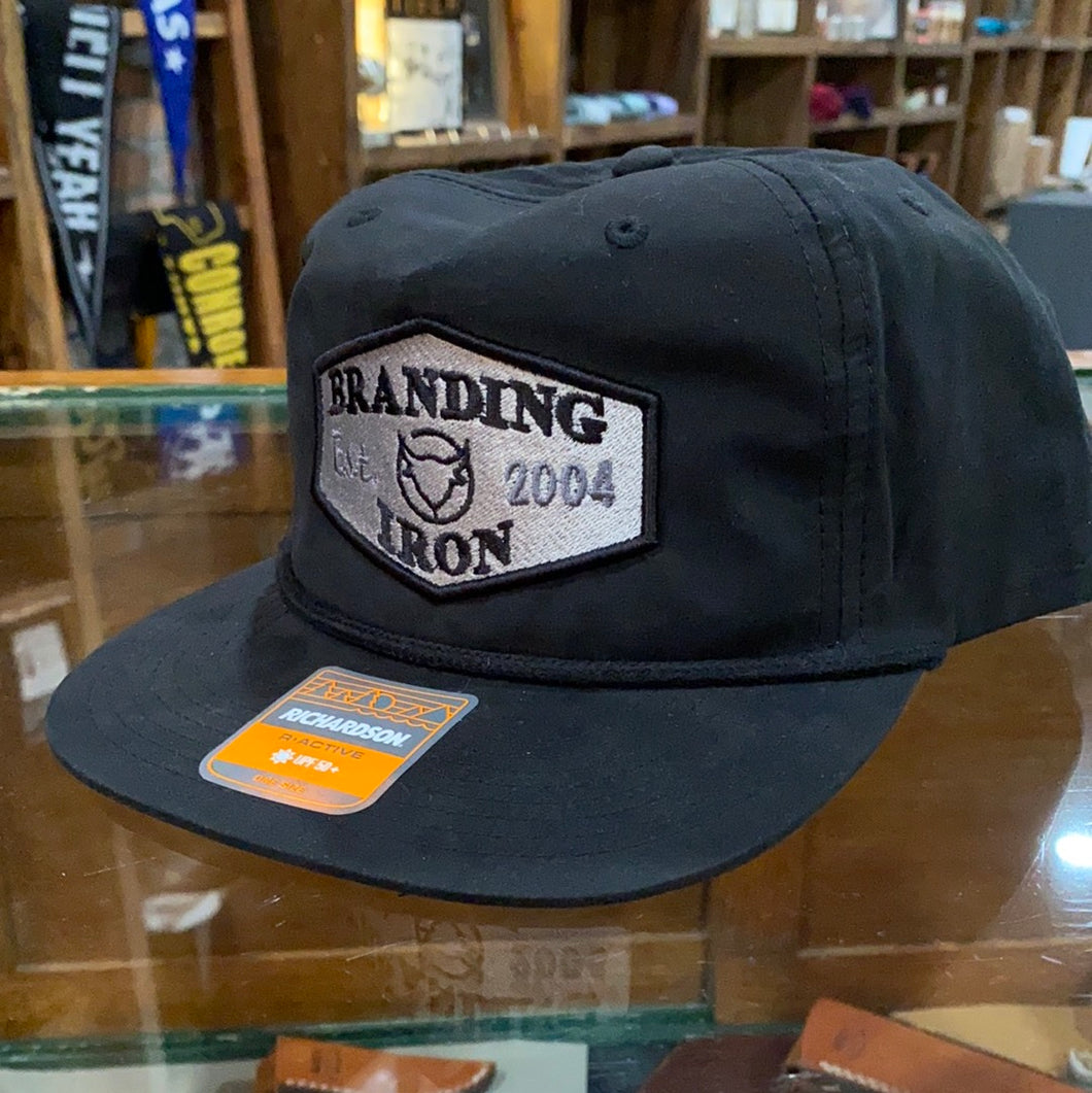 Established 2004 Grandpa Snapback Hat [5 Colors]