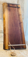Load image into Gallery viewer, Honey Bee Woodcraft Live Edge Handled Cutting Board
