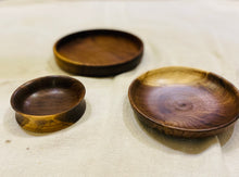 Load image into Gallery viewer, Honey Bee Woodcraft Handmade Catch-All Bowls [3 Sizes]
