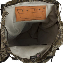 Load image into Gallery viewer, Duluth Pack Quiet Rambler Pack [Bottomland]
